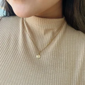 PINGENTE PROFISSÃO PSICOLOGIA. BANHADO A OURO 18K.
