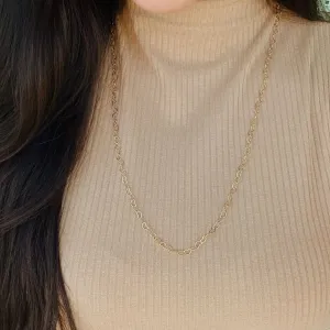 COLAR ELOS DE CORAÇÃO. 70CM DE COMPRIMENTO. BANHADO A OURO 18K.