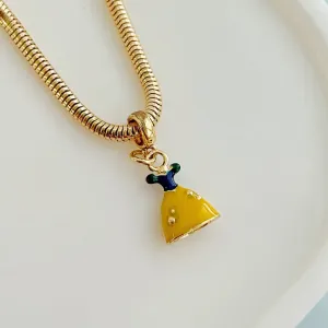 BERLOQUE VESTIDO BRANCA DE NEVE. BANHADO A OURO 18K.