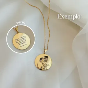 COLAR PERSONALIZADO MEDALHA 24MM DOURADO. 45CM DE COMPRIMENTO E 5CM DE REGULAGEM. BANHADO A OURO 18K.
