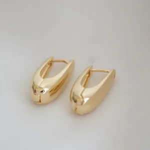 BRINCO ARGOLA GOTA LONGA. TAMANHO G. BANHADA A OURO 18K.