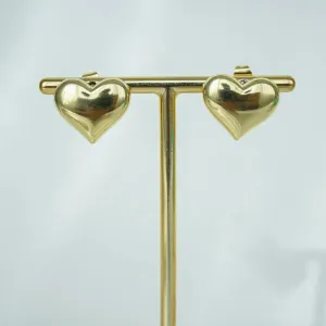 BRINCO DE CORAÇÃO LISO ENCORPADO. 1,8CM DE LARGURA. TAMANHO G. BANHADO A OURO 18K.