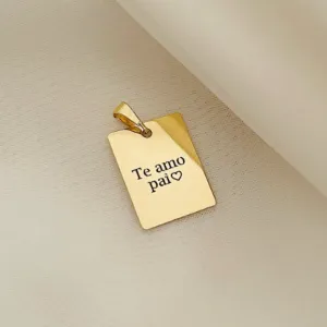 PINGENTE PERSONALIZADO PLAQUINHA RETANGULAR 15X20MM PRATEADO. BANHADO A PRATA.