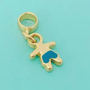 BERLOQUE MENINO COM SHORT. BANHADO A OURO 18K.