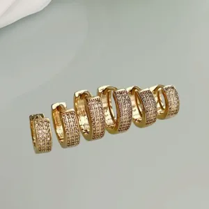 TRIO ARGOLA 3 FILEIRAS CRAVEJADAS. FECHO CLICK. BANHADO A OURO 18K.