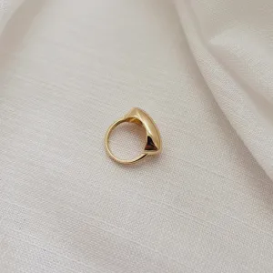 ANEL ENCORPADO OVAL. BANHADO A OURO 18K.