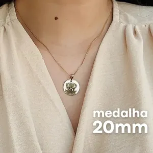 COLAR MEDALHA PERSONALIZADO 20MM. 45CM DE COMPRIMENTO E 5CM DE REGULAGEM. BANHADO A OURO 18K.