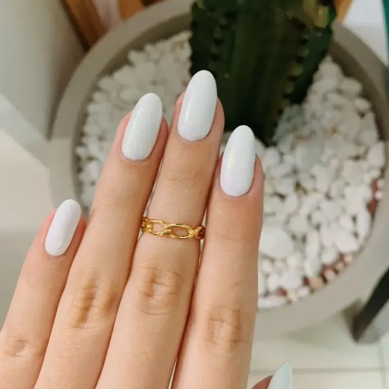 ANEL DE ELOS. TAMANHO 8. BANHADO A OURO 18K.