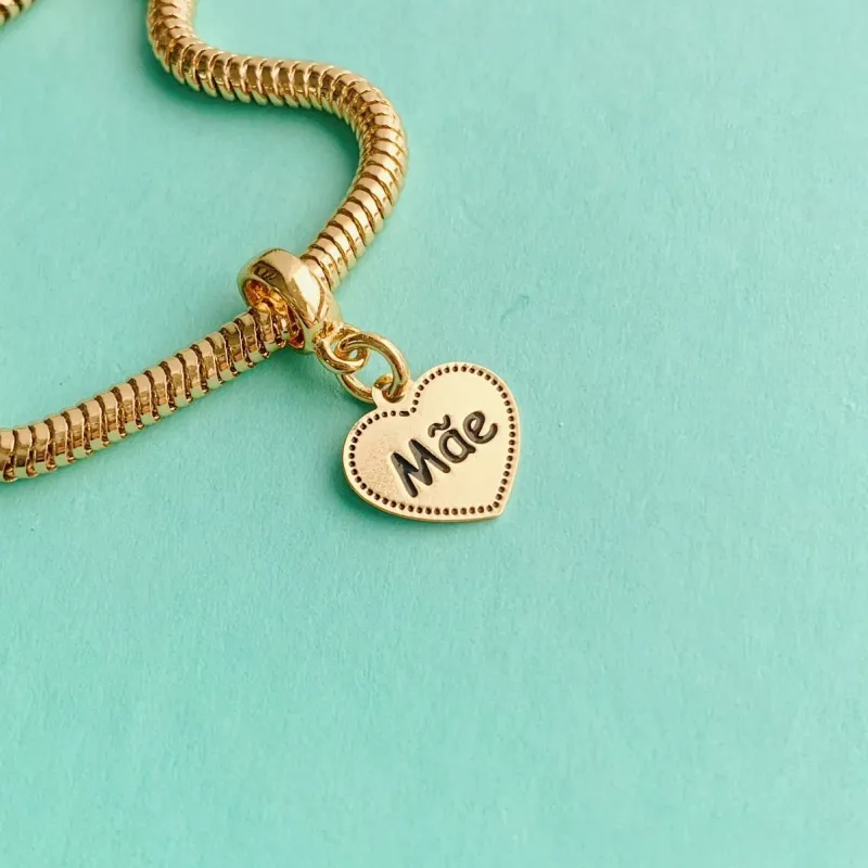 BERLOQUE MÃE. BANHADO A OURO 18K.
