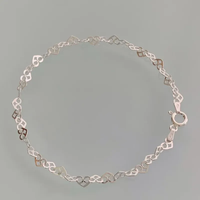 PULSEIRA PRETZEL. 18,5CM DE COMPRIMENTO. EM PRATA 925.
