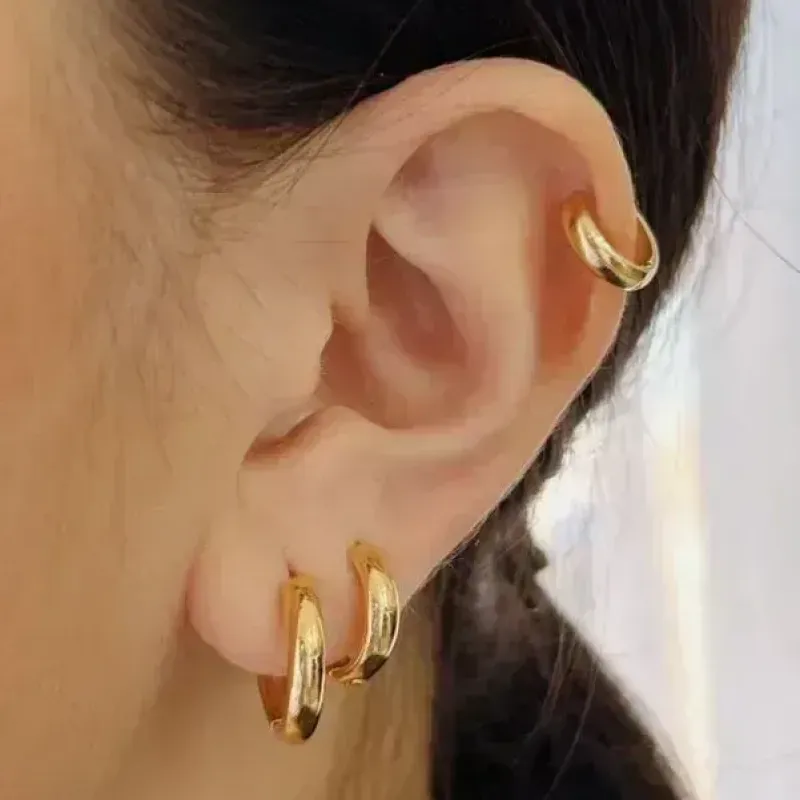 TRIO ARGOLA LISA GROSSA (P/M/G). BANHADO A OURO 18K.