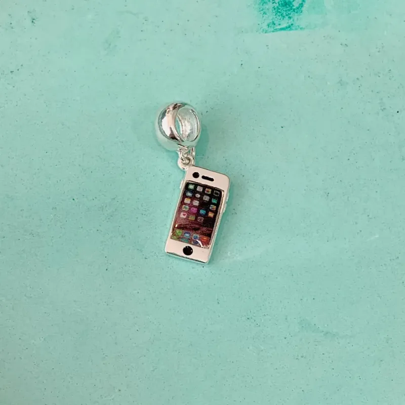 BERLOQUE IPHONE. EM PRATA 925.