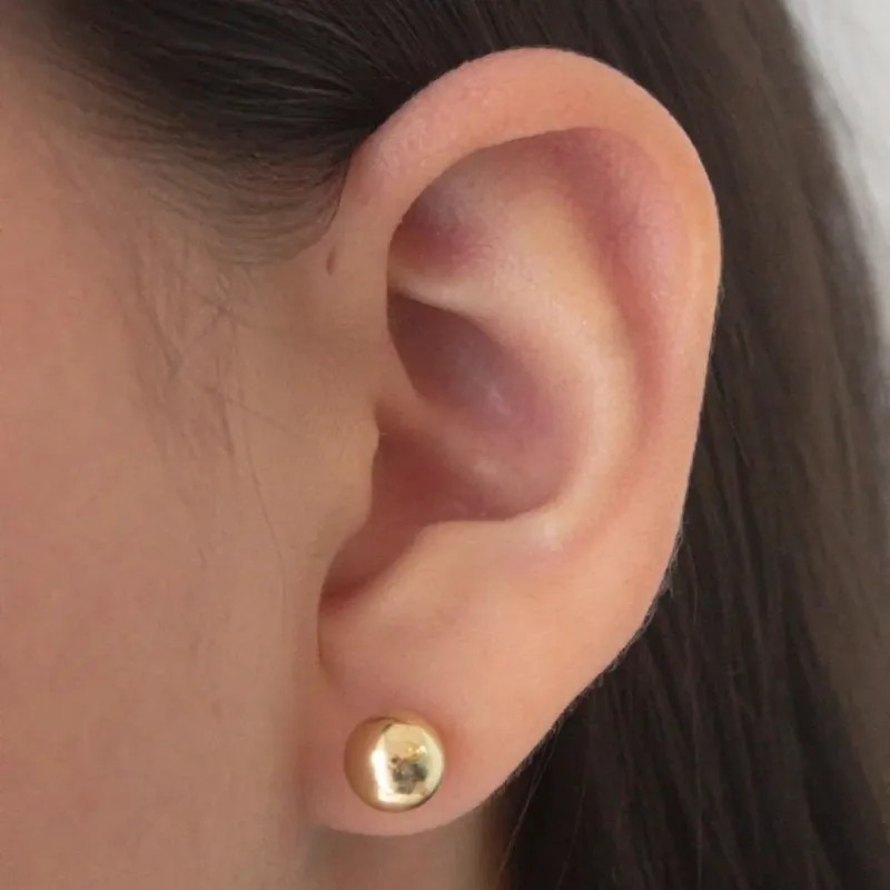 BRINCO BOLINHA 8MM. BANHADO A OURO 18K.