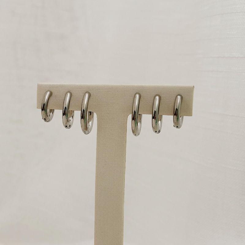 BRINCO TRIO ARGOLA LISA FINA. EM AÇO INOX.