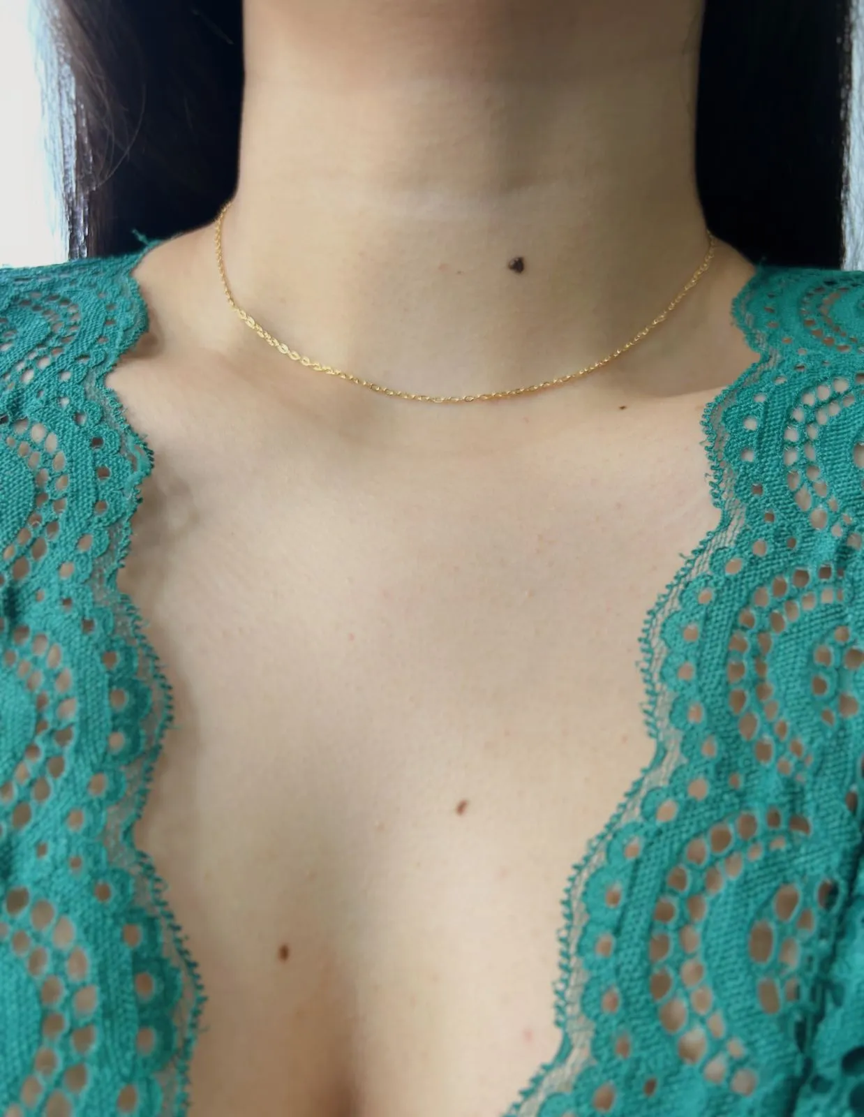 COLAR MINI ELOS PORTUGUÊS. 40CM DE COMPRIMENTO. BANHADO A OURO 18K.