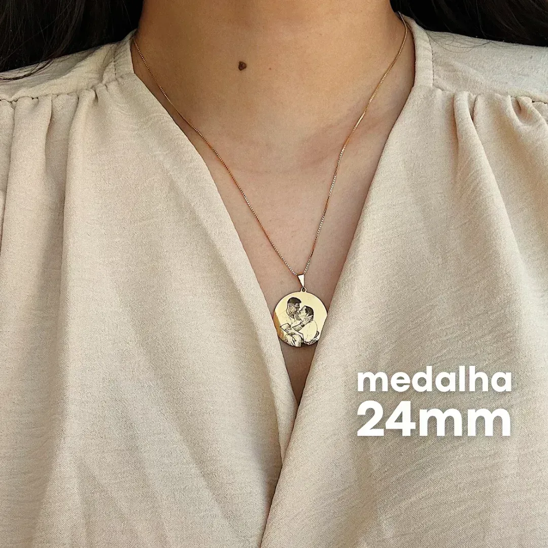 PINGENTE PERSONALIZADO MEDALHA 24MM DOURADO. BANHADO A OURO 18K.