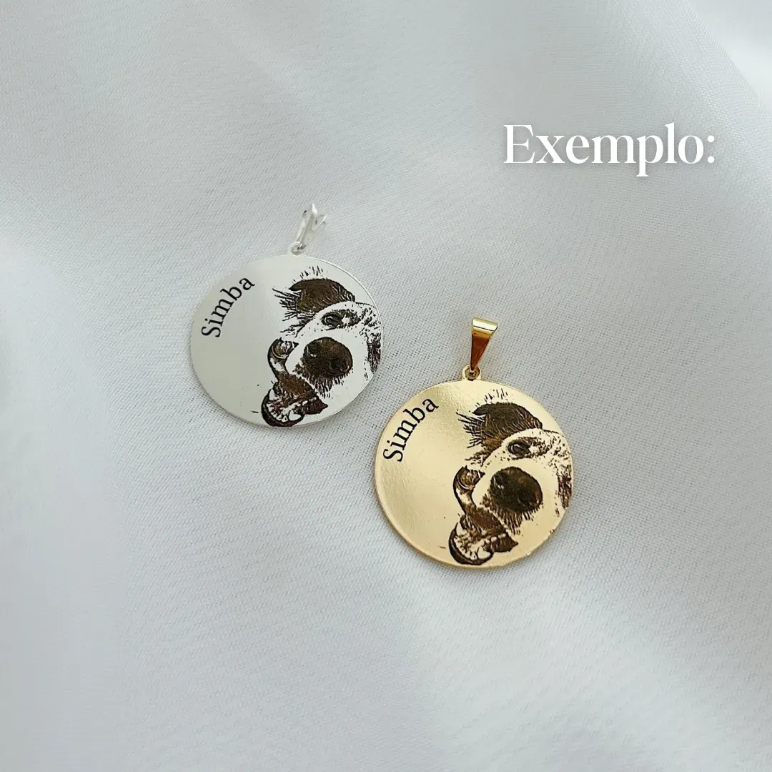 PINGENTE PERSONALIZADO MEDALHA 24MM DOURADO. BANHADO A OURO 18K.