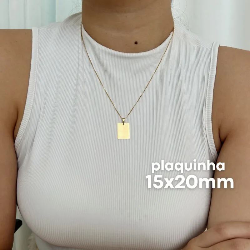 COLAR PERSONALIZADO PLAQUINHA 15X20MM DOURADO. 60CM DE COMPRIMENTO. BANHADOS A OURO 18K.