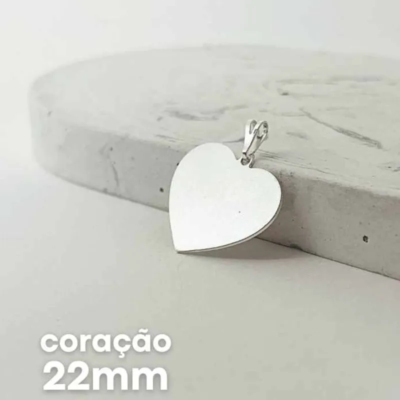 PINGENTE PERSONALIZADO CORAÇÃO 22MM PRATEADO. BANHADO A PRATA.