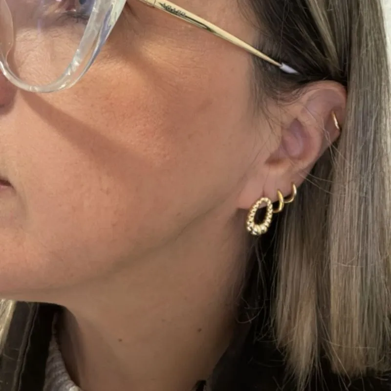 BRINCO DOIS CIRCULOS DOURADO BANHADO A OURO 18K