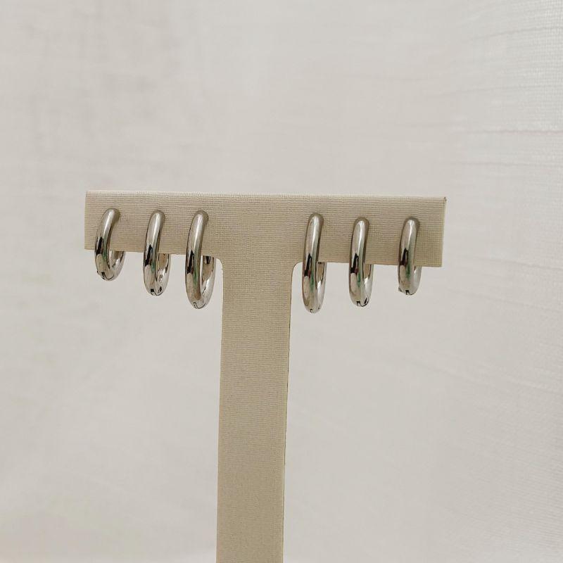 BRINCO TRIO ARGOLA LISA FINA. EM AÇO INOX.