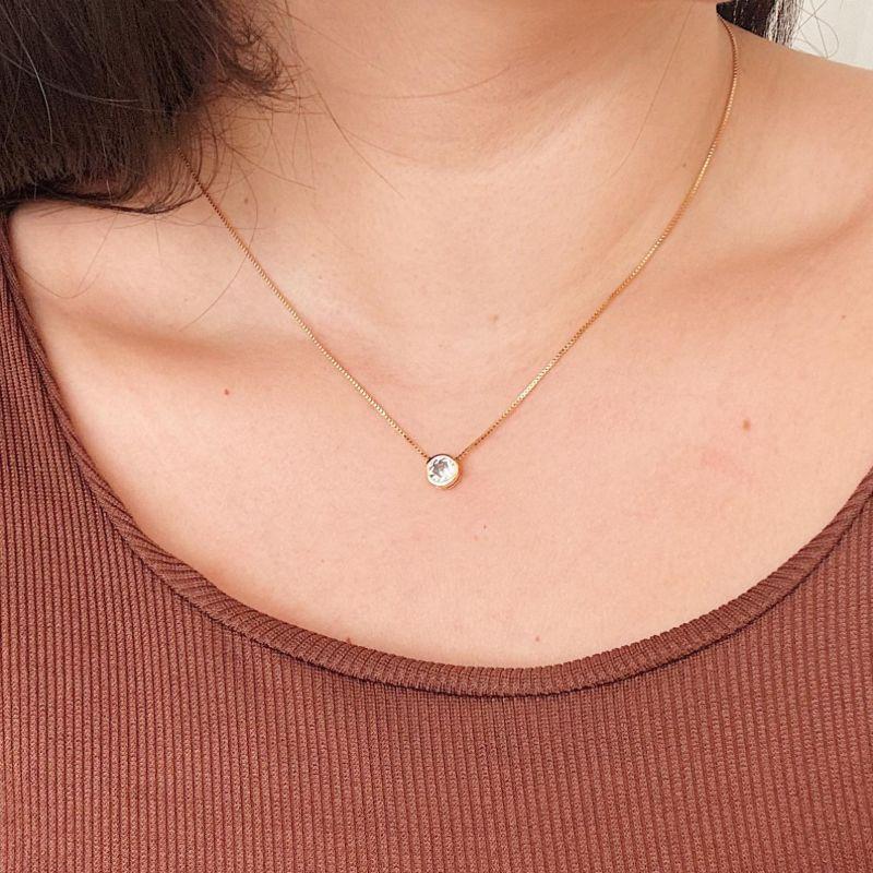 COLAR COM PONTO DE LUZ 6MM. 45CM DE COMPRIMENTO E 5CM DE REGULAGEM. BANHADO A OURO 18K.